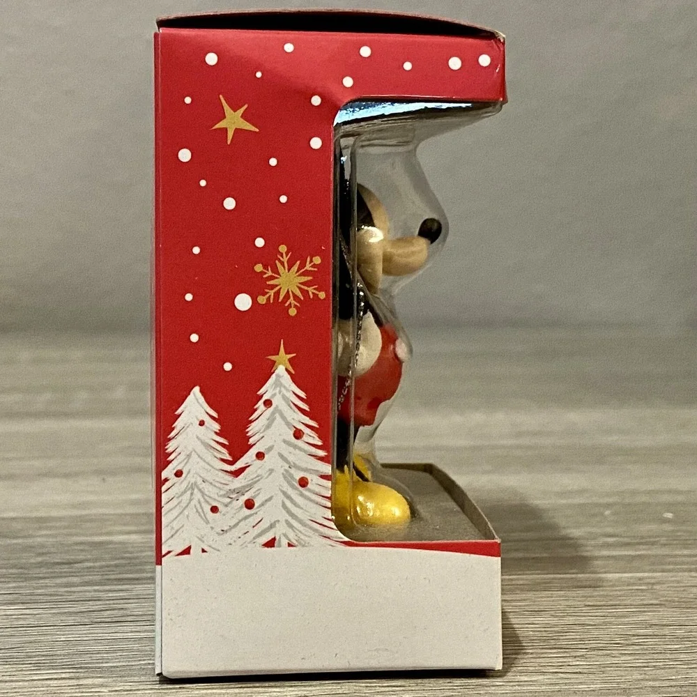 Hallmark Disney Mickey Mouse Christmas Tree Ornament New In Box.